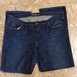 Old Navy Sweetheart jeans size 16 reg
